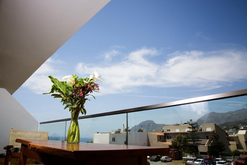 Beachside Apartment In Plakias Centre! Ngoại thất bức ảnh